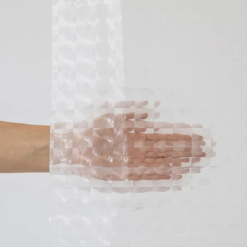 Transparenter Duschvorhang mit 3D Würfelmuster