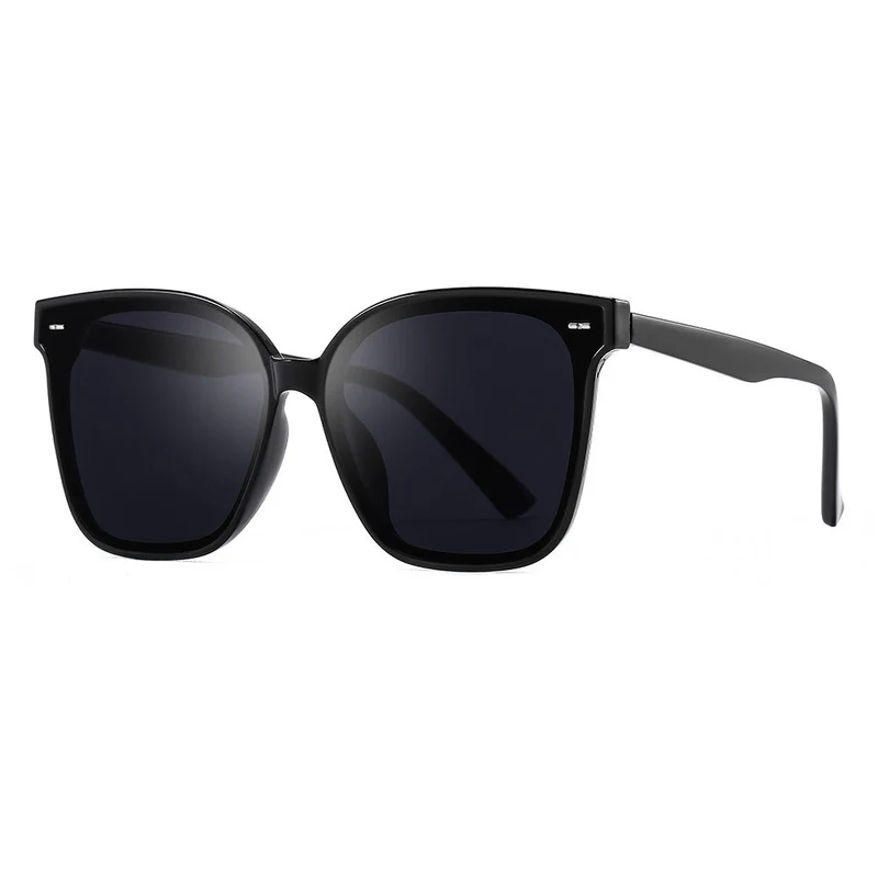 Dame solbrille i moderne geometrisk design Luvikno