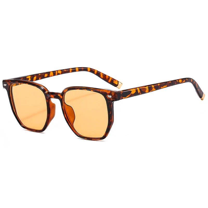Dame moteriktig transparent solbrille i elegant hexagon-design Luvikno