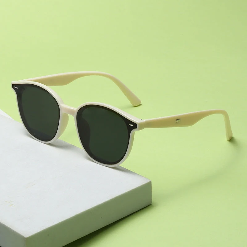 Dame Motemessig Solbrille med trendy, rund ramme og UV-beskyttelse Luvikno