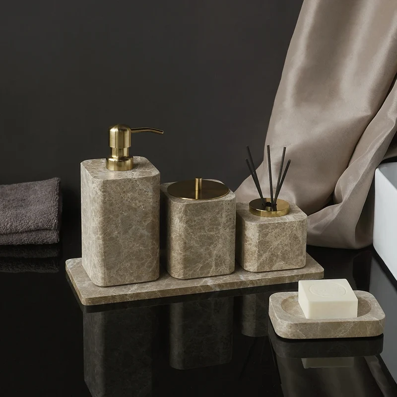 ImperioMarble Emperador Light – Luxus Naturmarmor Badezimmer Accessoires Set (7-teilig)