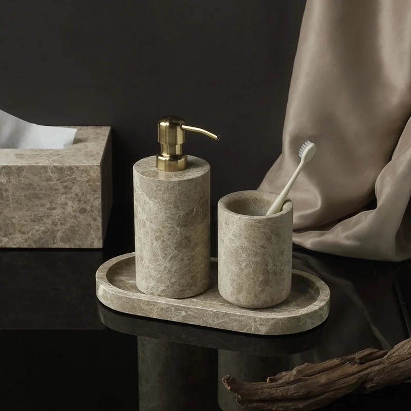ImperioMarble Emperador Light – Luxus Naturmarmor Badezimmer Accessoires Set (7-teilig)