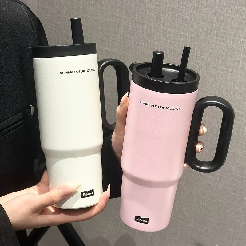 Edelstahl Thermobecher 750ml – Mit Strohhalm & Griff, Vakuumisoliert für Kaffee & Reisen