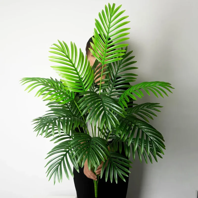 Künstliche Palme – Tropische Kunstpflanze für Innen & Außen