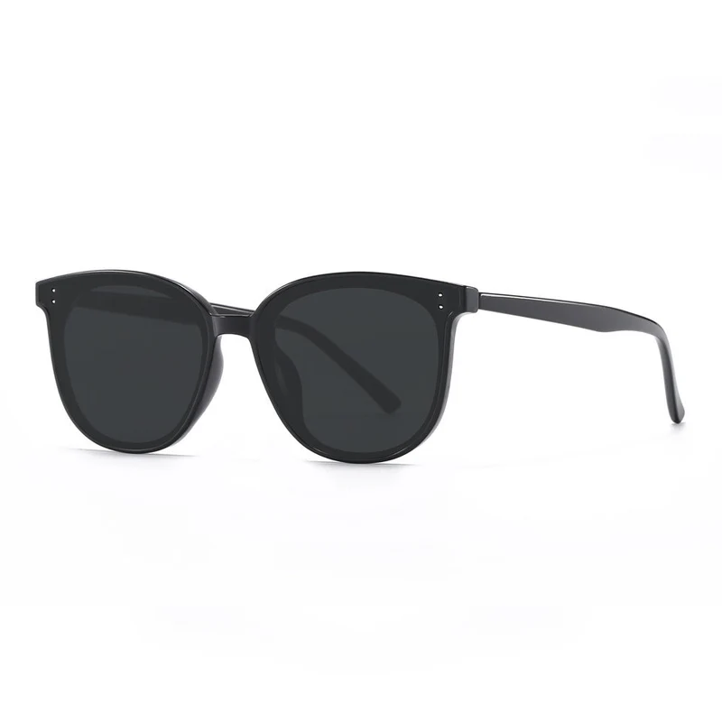 Dame Moda firkantet solbrille med robust ramme og UV-beskyttelse Luvikno