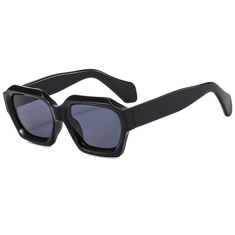 Dame designer solbrille med markant geometrisk ramme og polariserte glass Luvikno
