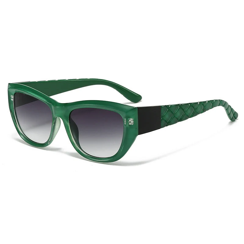 Dame Cat-Eye solbrille med elegant, transparent ramme Luvikno
