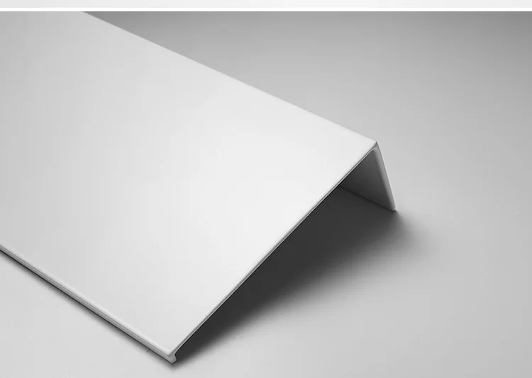 AquaRack Aluminium Wandregal – Premium Badezimmershelf für Shampoo & Duschzubehör