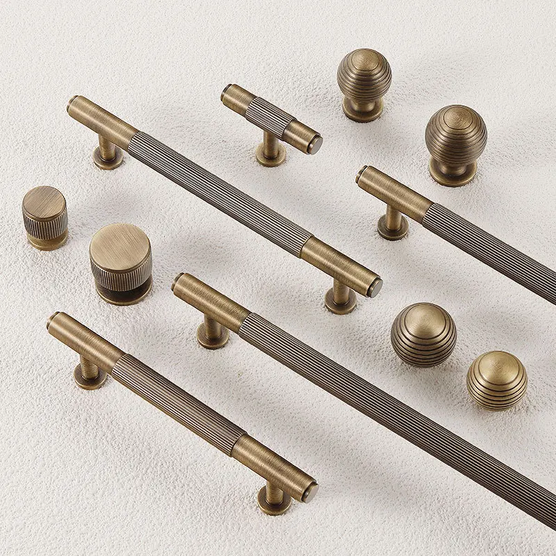 VintageBrass Europäische Messinggriffe – Elegante Bronzegriffe für Schränke, Schubladen und Möbel