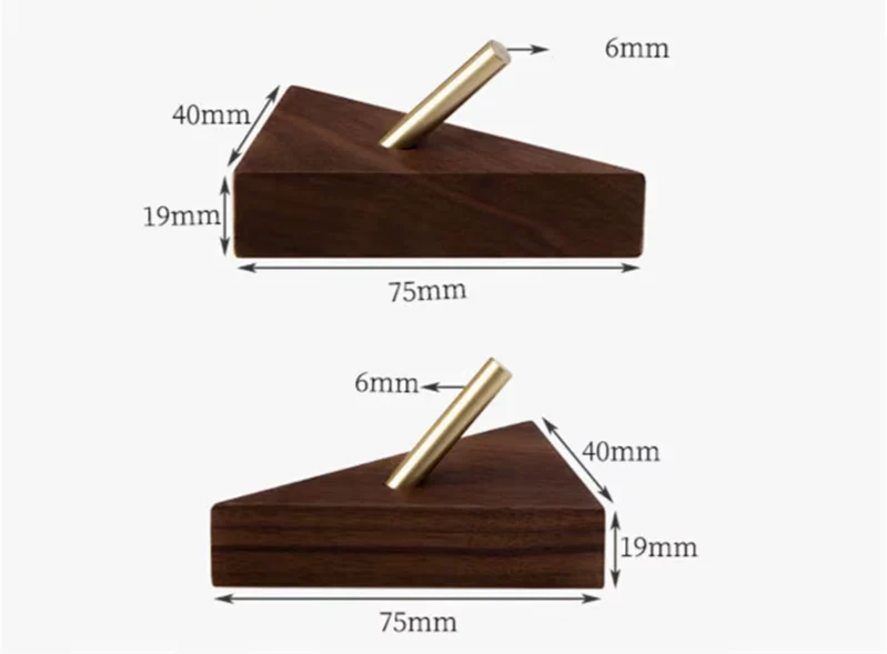 TriLuxe Dreieck Wandhaken – Messing & Massivholz