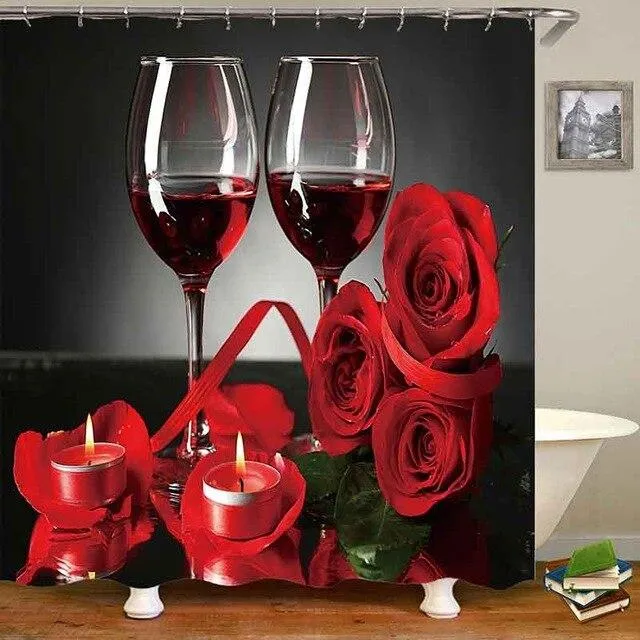 Romantischer Duschvorhang mit Rosen und Wein