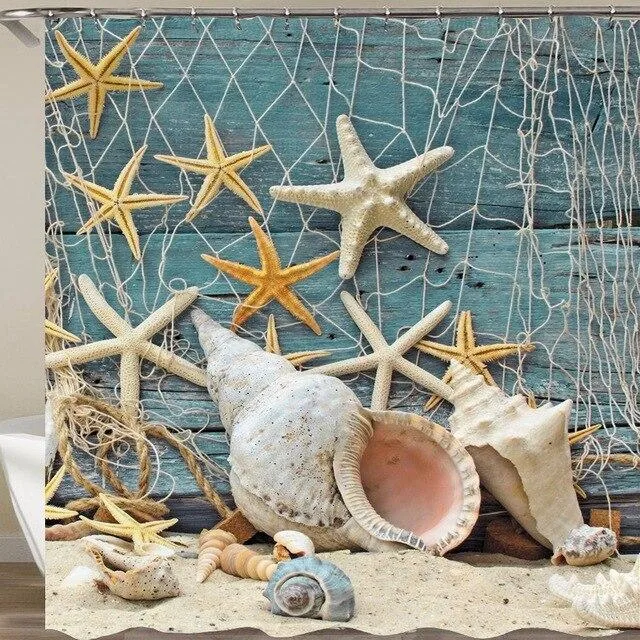 Maritimer Duschvorhang mit Strandmotiv und Muscheln