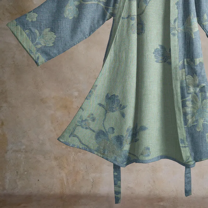 Kimono-Bademantel aus Baumwolle, salbeiblau mit Blumenmuster