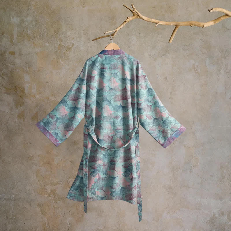 Traumhafter Kimono-Bademantel aus Baumwolle mit Ginkgoblattmuster