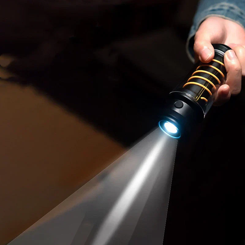 NovaBeam – Justerbar LED Campinglampe for Eventyr | Luvikno