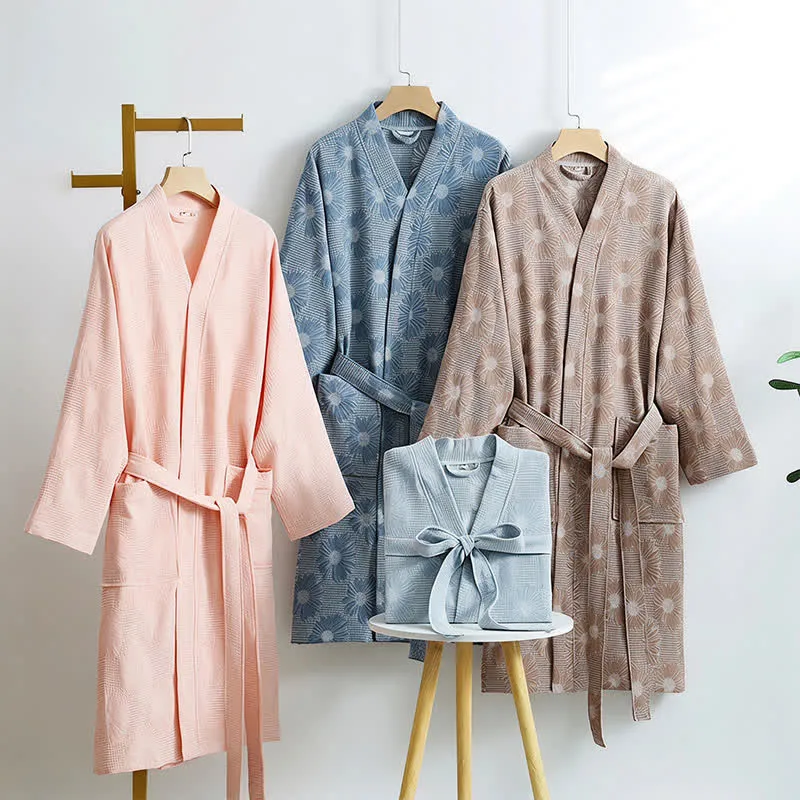 Kimono-Bademantel aus Baumwolle mit Sonnenblumenmuster und Waffelmuster