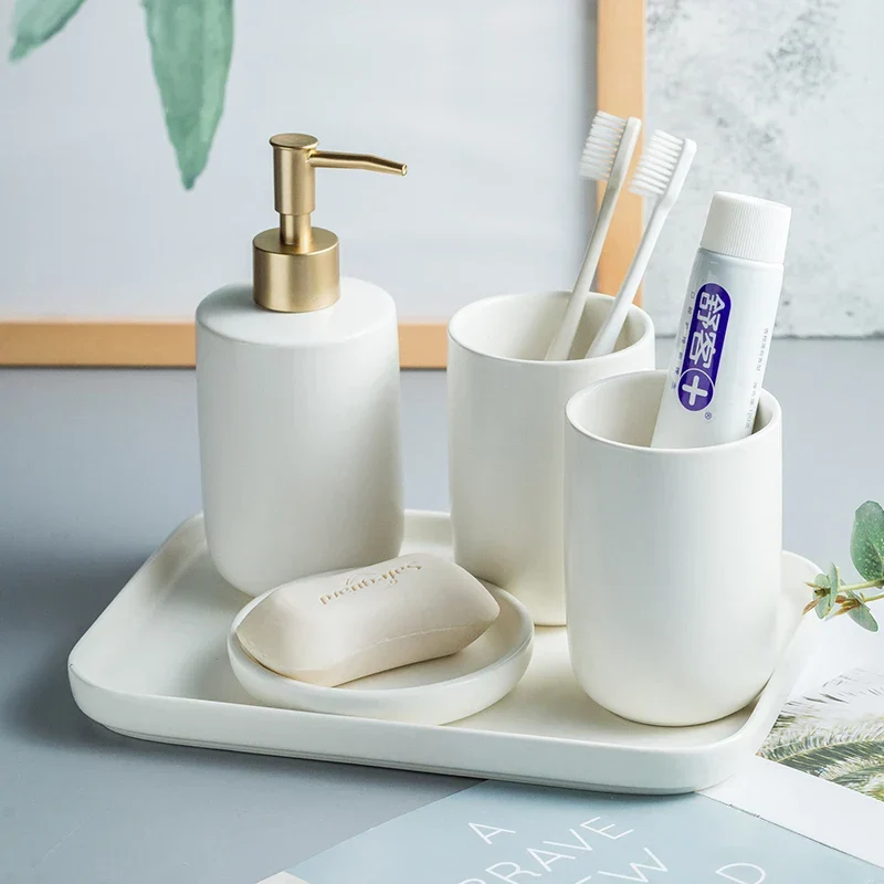 ScandiLuxe Skandinavisches Badezimmer-Set – 4-teiliges Keramik-Waschset mit Zahnputzbecher