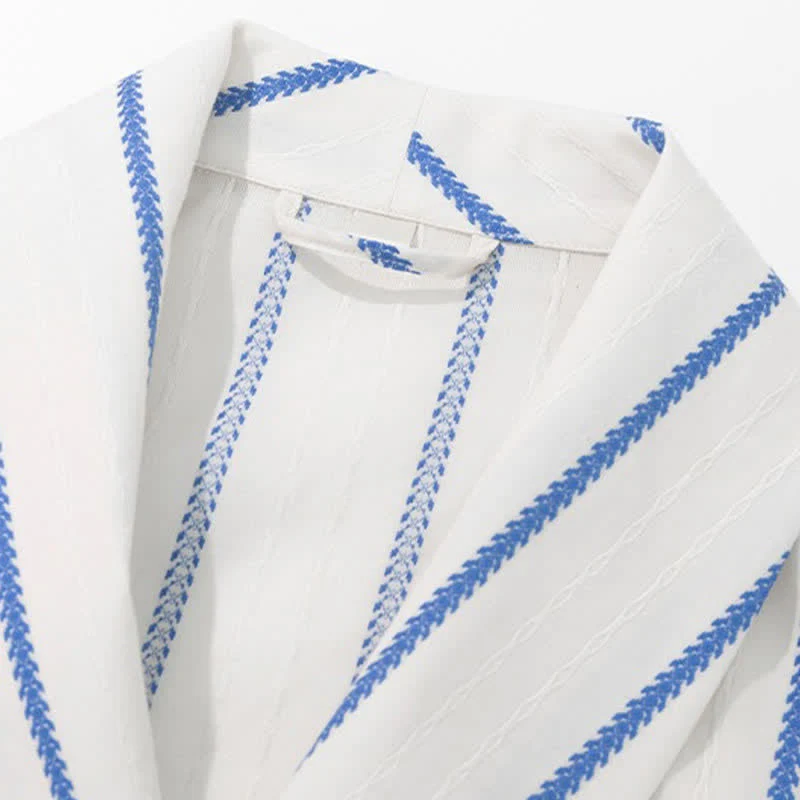 Langer, blau-weiß gestreifter Baumwollbademantel mit Gürtel und Taschen