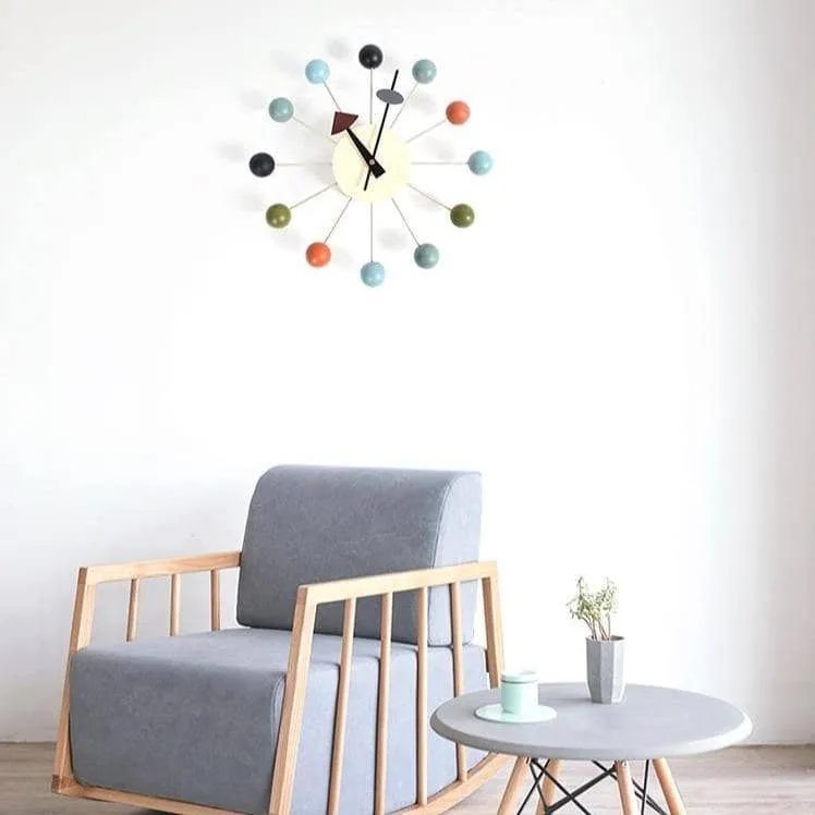 Moderne Veggklokke 3D Design Stille og Minimalistisk 32 cm | Luvikno