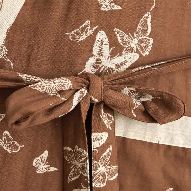 Eleganter Kimono-Bademantel aus Baumwolle mit Schmetterlingsmotiv