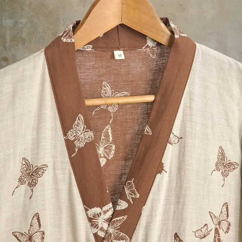 Eleganter Kimono-Bademantel aus Baumwolle mit Schmetterlingsmotiv