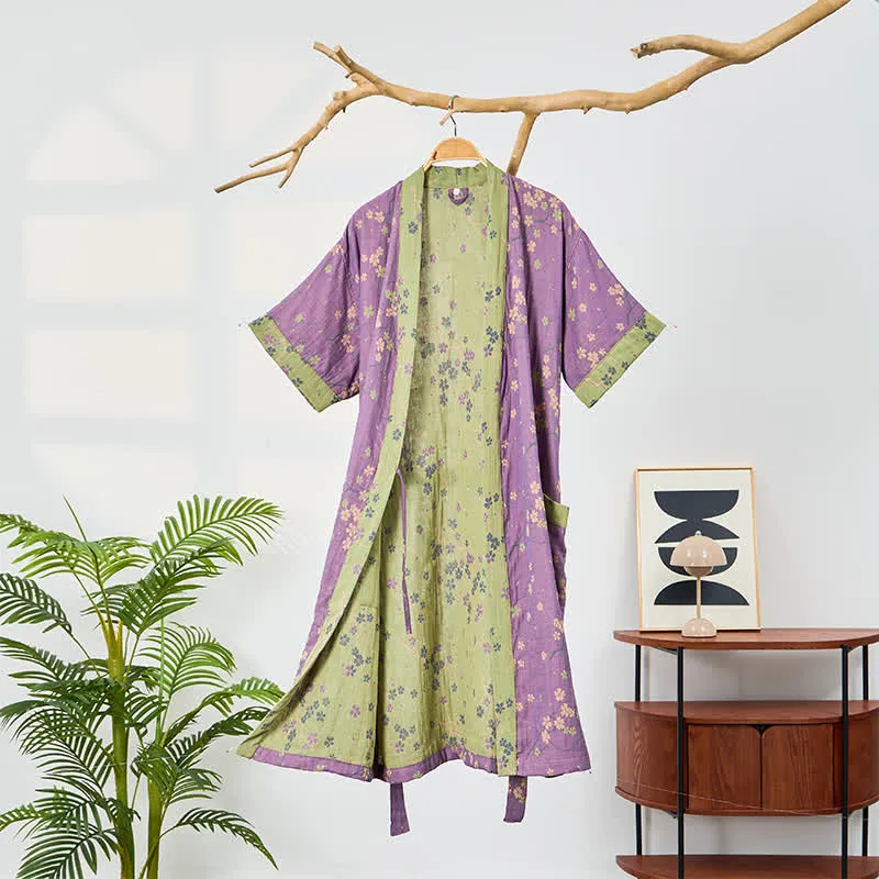 Kimono-Bademantel aus Musselin mit kurzen Ärmeln