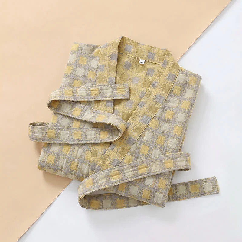 Kimono-Bademantel aus weicher, gelb-grau karierter Baumwolle