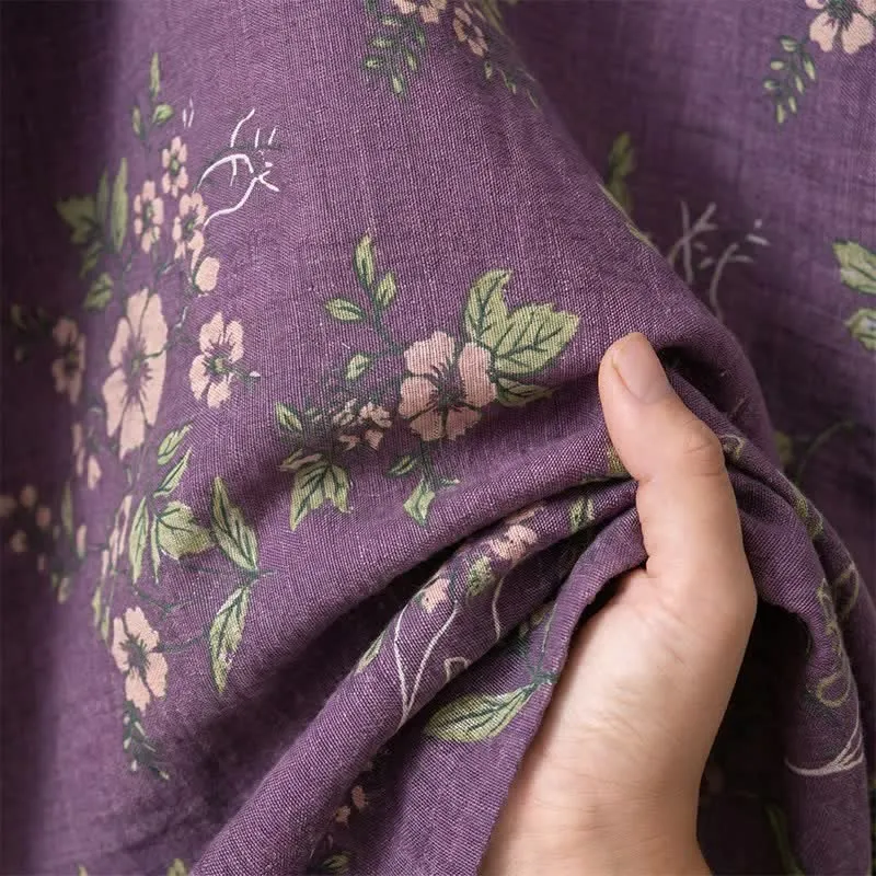 Vintage Kimono-Bademantel aus Baumwolle, lila mit Blumenmuster