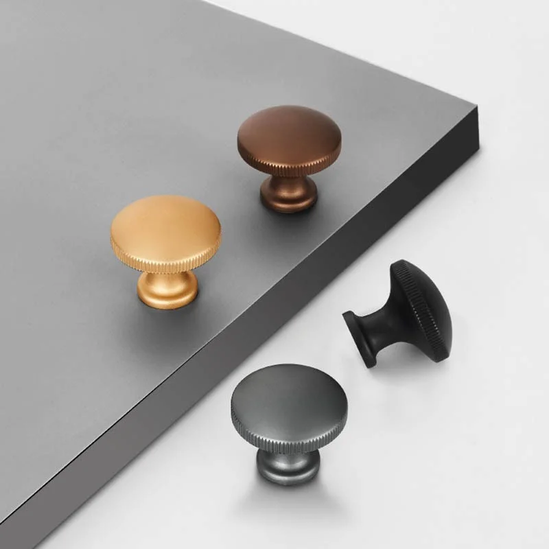 Moderner Möbelgriff - Aluminiumlegierung | Verschiedene Größen | Inklusive Schrauben