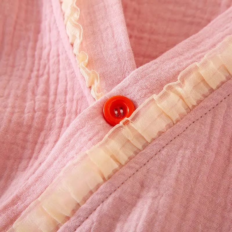 Kinderbademantel aus Baumwollmusselin mit Rüschenbesatz