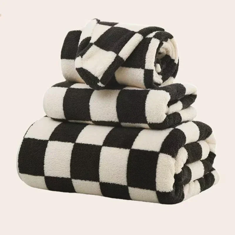 Schwarz-weiß kariertes Handtuchset | 100 % Polyester