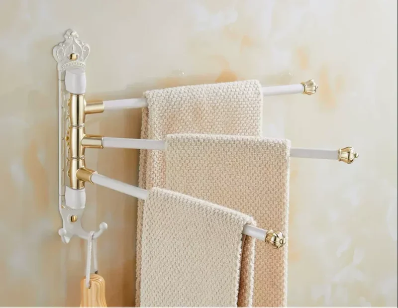 Handtuchhalter | Gebürstetes Gold | Aluminium | <50 cm | Antik graviert