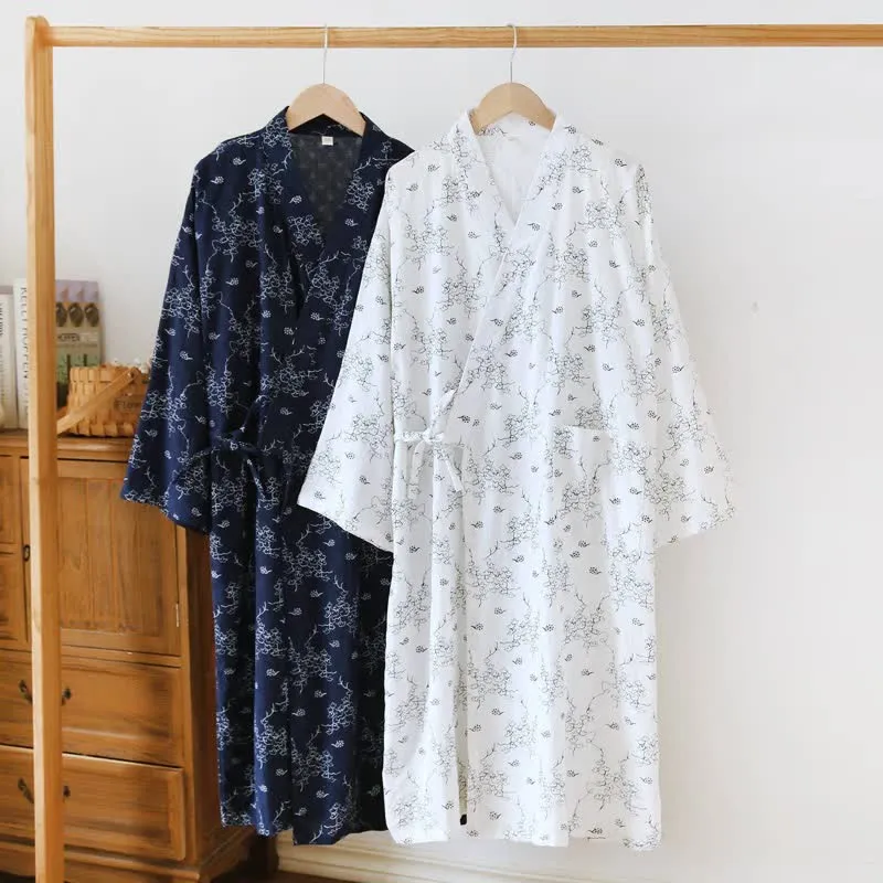 Unisex Kimono-Bademantel aus Baumwolle mit Blumenmuster