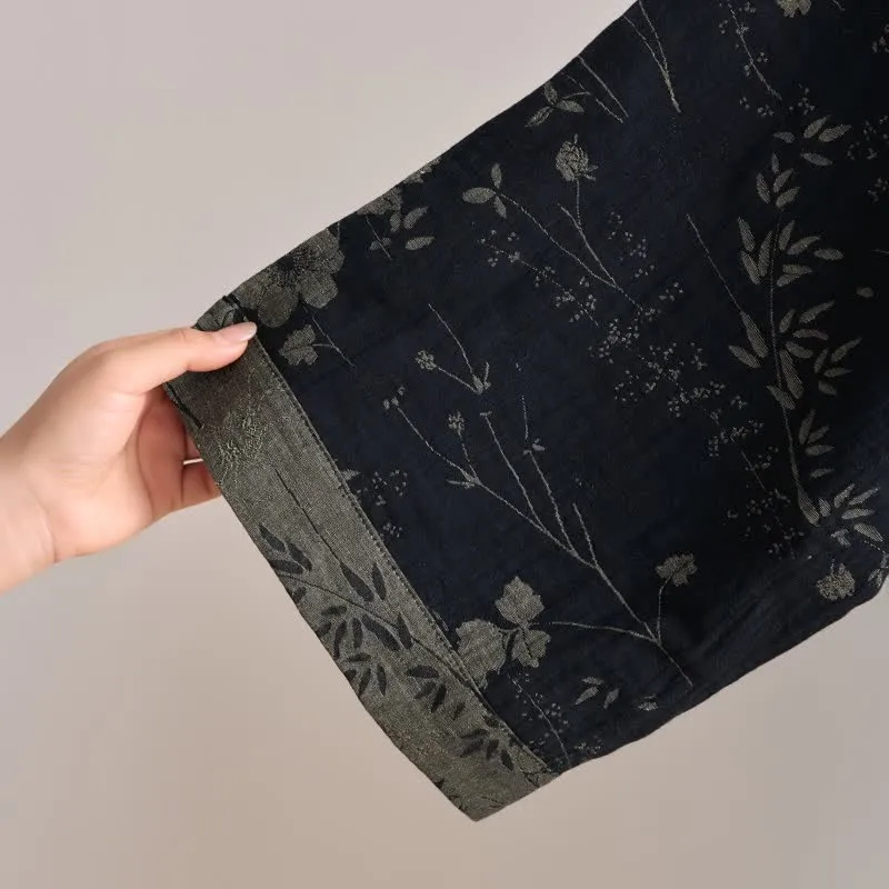 Kimono-Bademantel aus Bio-Baumwolle mit Gartenblumenmuster