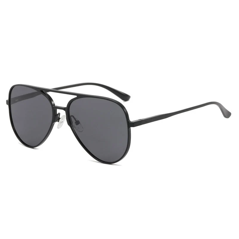 Dame pilot solbrille med UV-beskyttelse og elegant ramme Luvikno