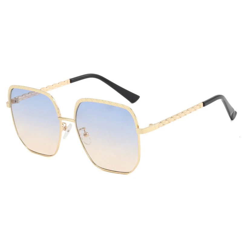 Dame moteriktig solbrille med firkantet ramme og stilige detaljer Luvikno