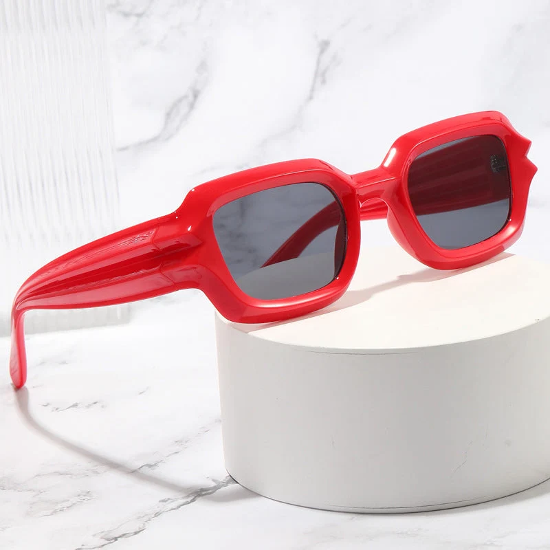 Dame moderne solbriller i samtidsdesign Luvikno