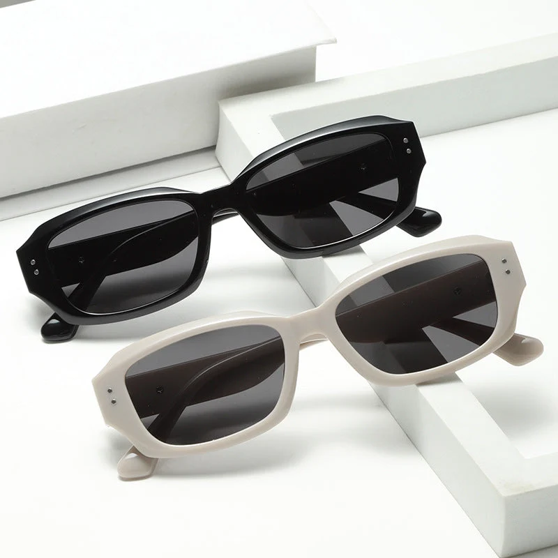 Dame trendy firkantet solbrille med innovativ gjennomsiktig ramme Luvikno