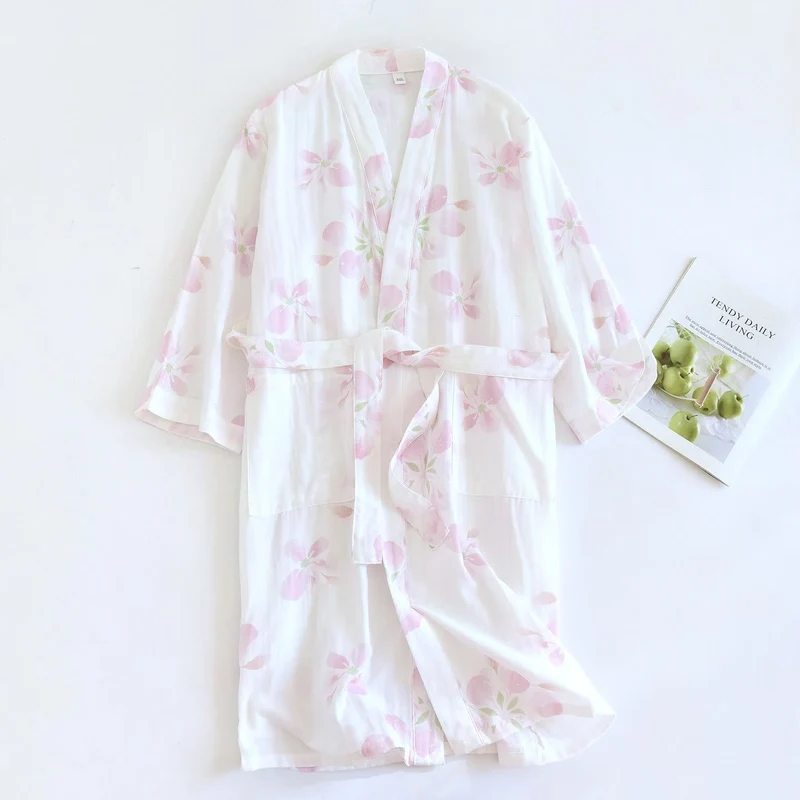 Kimono-Bademantel aus Baumwollgaze mit Kirschblütenmuster