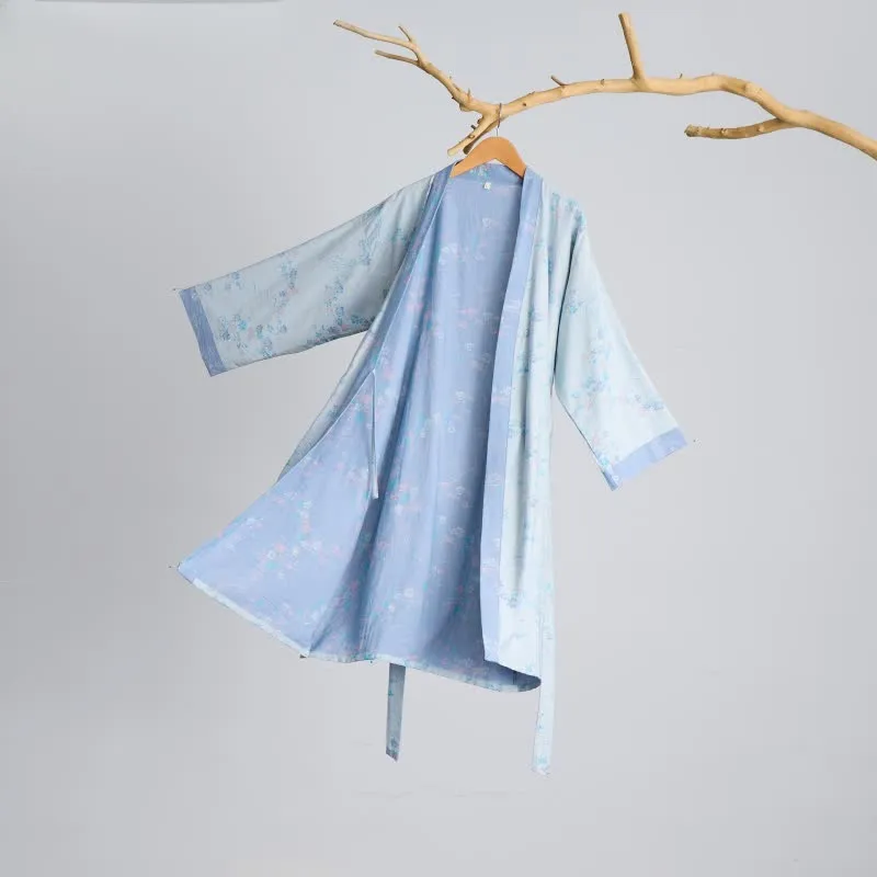 Anmutiger Kimono-Bademantel aus Baumwollgaze mit Pflaumenblütenmuster