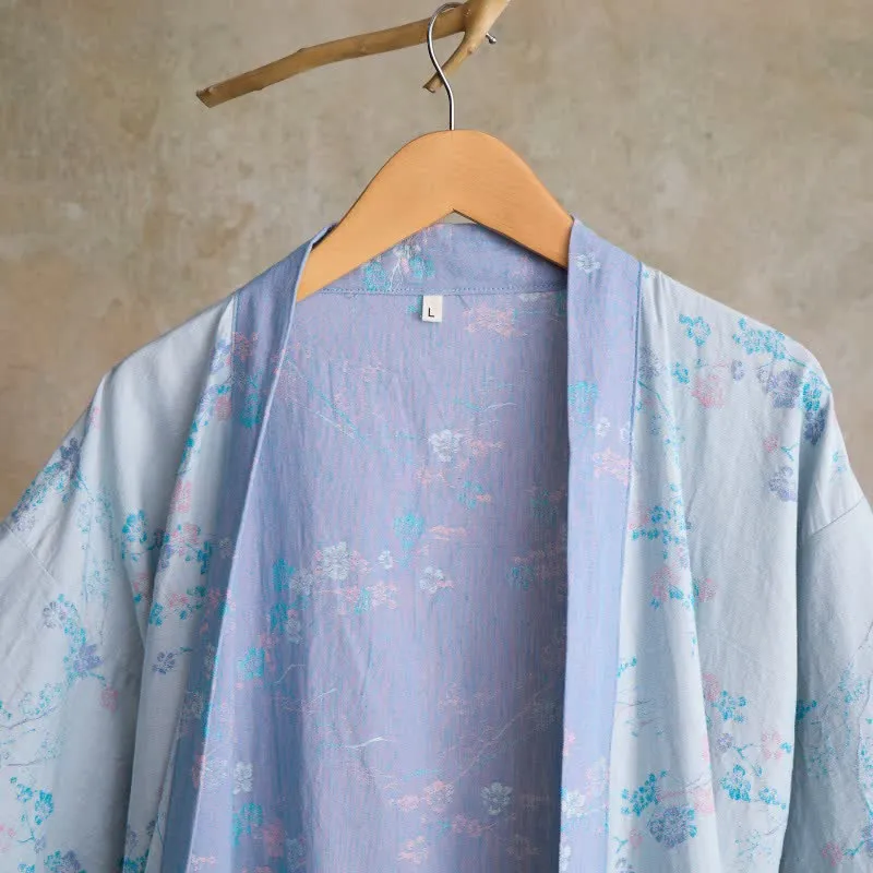 Anmutiger Kimono-Bademantel aus Baumwollgaze mit Pflaumenblütenmuster