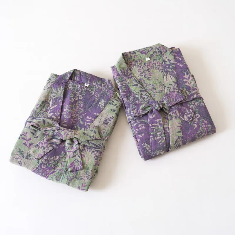 Kimono-Robe aus Baumwollgaze mit botanischem Bezug