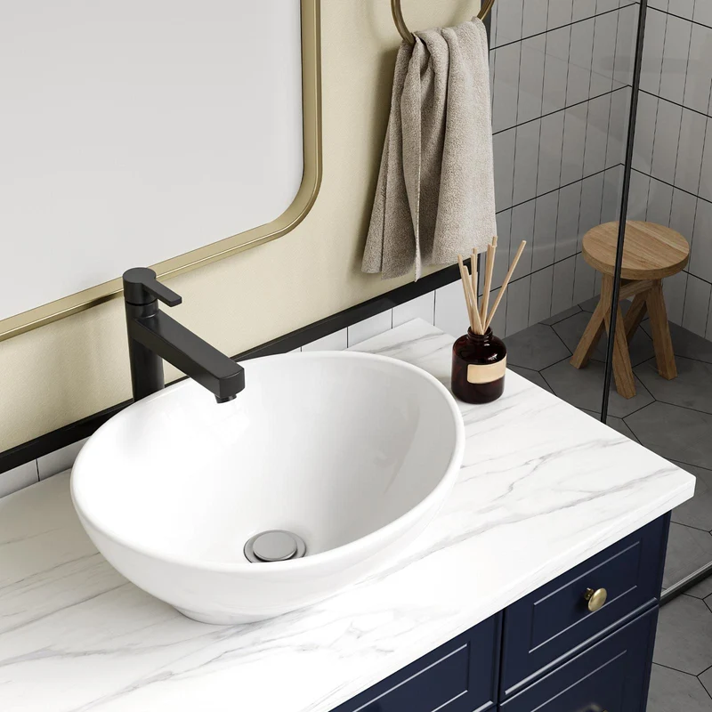 Garvee Lavabo da Bagno Ellittico in Ceramica Bianca, 41x33 cm, Design Moderno, Resistente a Graffi e Macchie, Installazione Sopra il Contatore, Ideale per Bagni e Bar