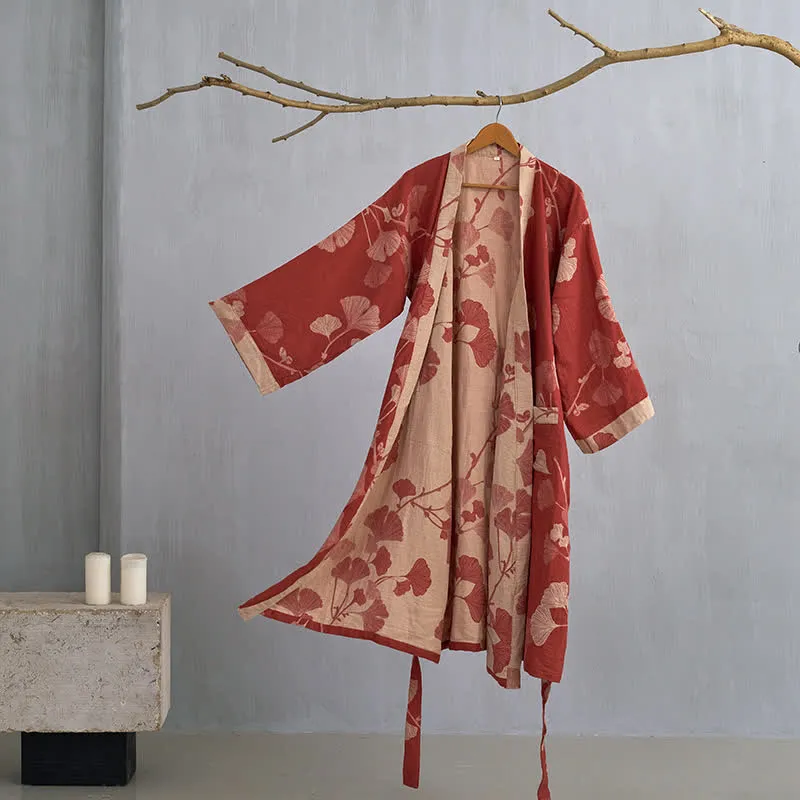 Großer Kimono-Bademantel aus Baumwolle mit Ginkgoblättern