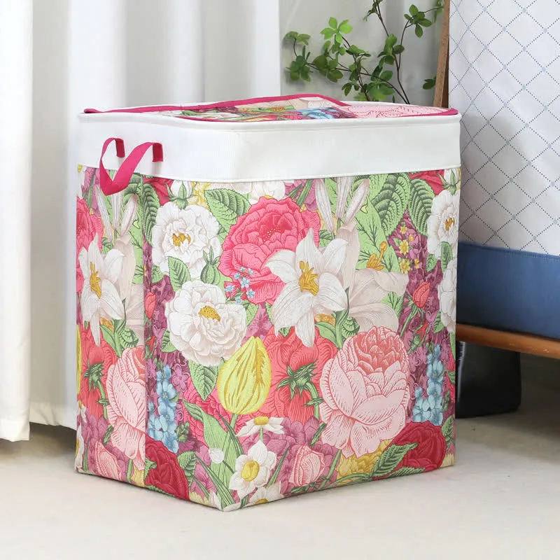 Aufbewahrungstasche mit Reißverschluss und Blumenblättern