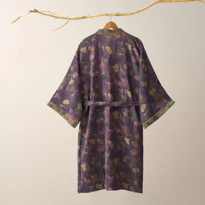 Kimono-Bademantel aus Ginkgo-Biloba-Baumwolle