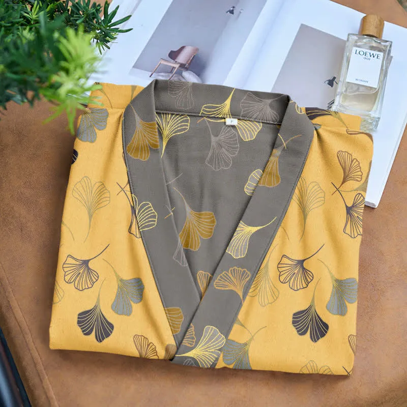 Kimono-Bademantel aus Ginkgo-Biloba-Baumwolle