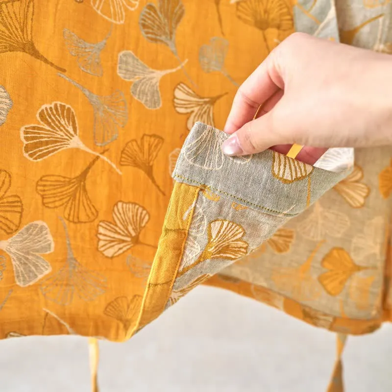 Kimono-Bademantel aus Ginkgo-Biloba-Baumwolle