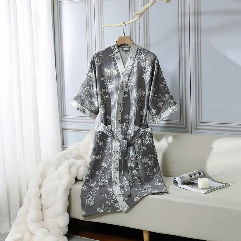 Bademantel aus Baumwollgaze-Jacquard im Vintage-Kimono mit Blumenmuster