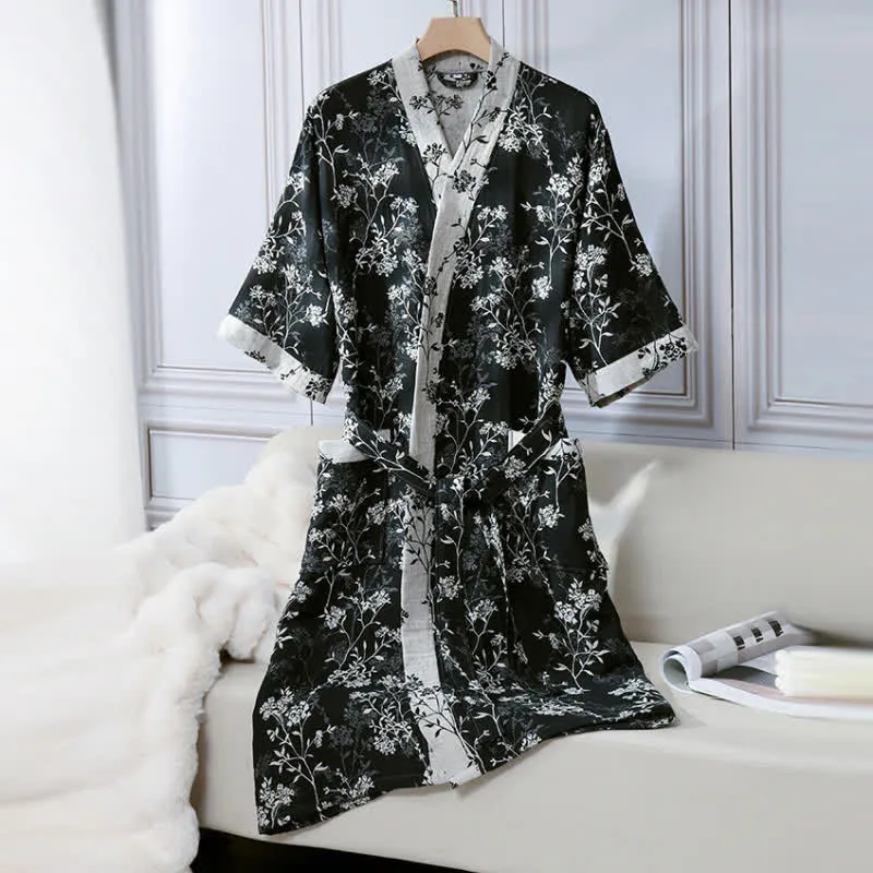 Bademantel aus Baumwollgaze-Jacquard im Vintage-Kimono mit Blumenmuster